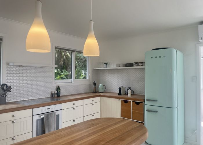  at 20 Jean Place, Stanmore Bay, Whangaparaoa