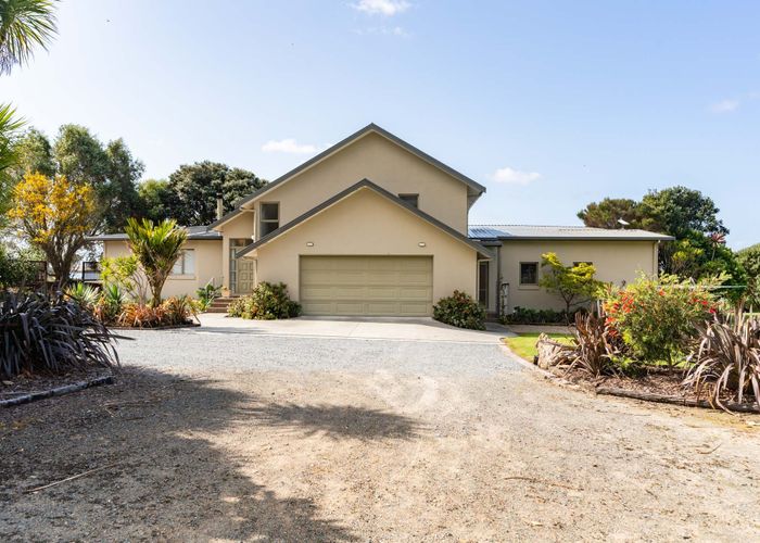  at 585 Cove Road, Waipu, Waipu