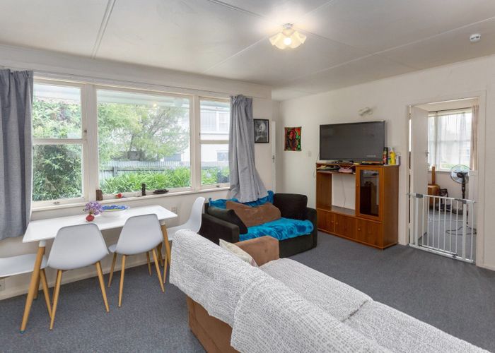  at 7 and 7A Puriri Crescent, Masterton, Masterton, Wellington