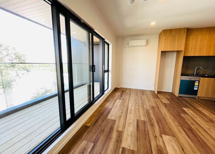  at 301/48 Clay Works Lane, New Lynn, Waitakere City, Auckland