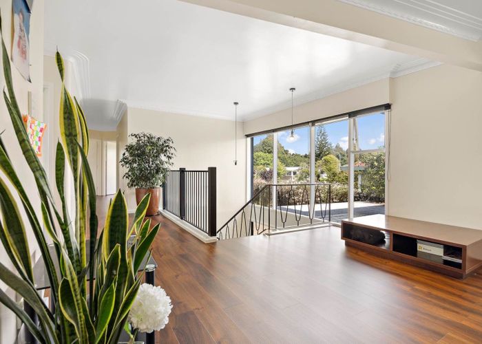  at 90 Lawrence Crescent, Hill Park, Manukau City, Auckland