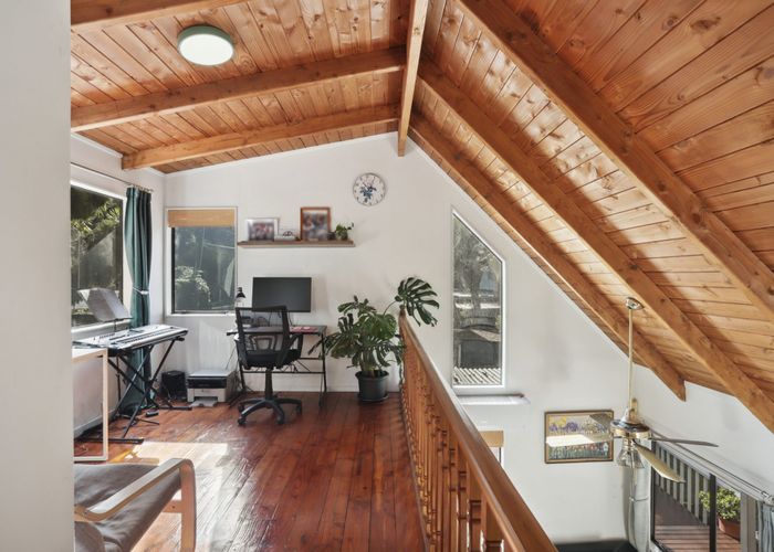  at 84A Woodlands Park Road, Titirangi, Waitakere City, Auckland