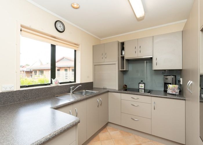  at 5 Ashford Mews, Flagstaff, Hamilton
