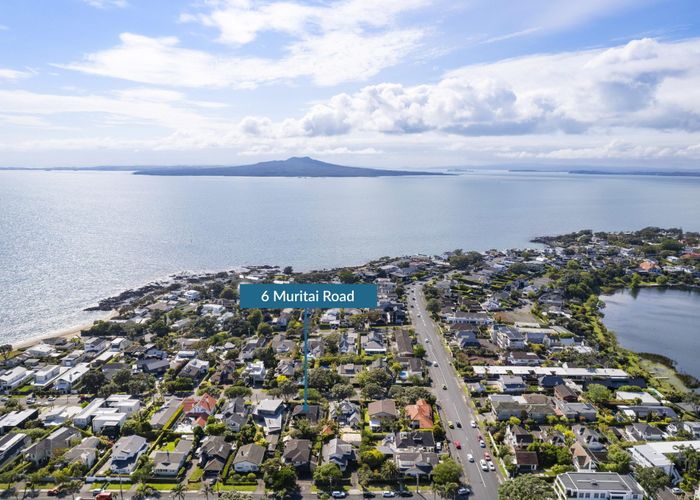 at 6 Muritai Road, Milford, Auckland