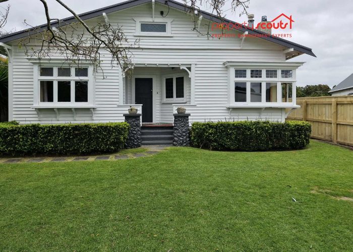  at 40 Waiwaka Terrace, Strandon, New Plymouth, Taranaki