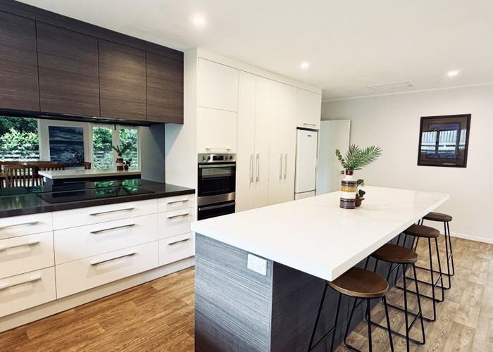  at 19 Mappin Place, Chatswood, Auckland