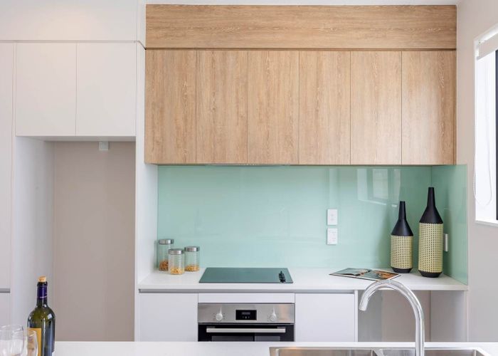  at 1/36 Tiroroa Avenue, Te Atatu South, Waitakere City, Auckland