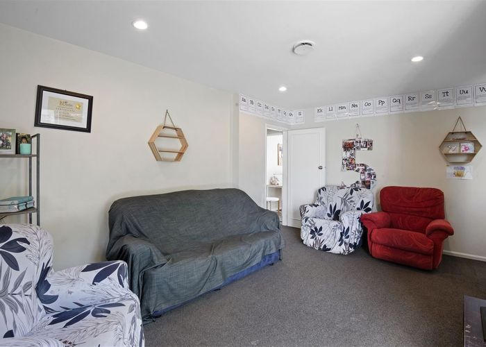  at 348 Clyde Road, Bryndwr, Christchurch