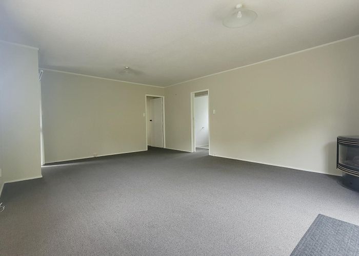  at 1B Seagull Place, Whitby, Porirua, Wellington