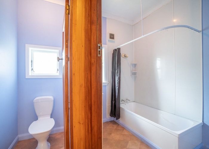  at 19 South Street, West End, Palmerston North, Manawatu / Whanganui
