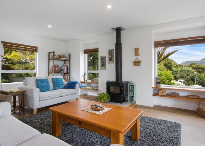  at 3 Giles Way, Katikati