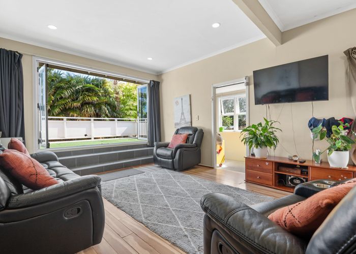  at 1/20 Hutchinsons Road, Bucklands Beach, Manukau City, Auckland