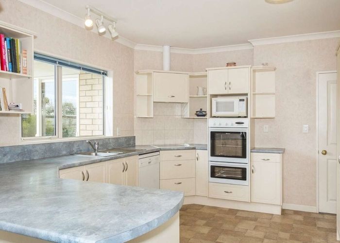  at 27 Becmead Drive, Harewood, Christchurch City, Canterbury