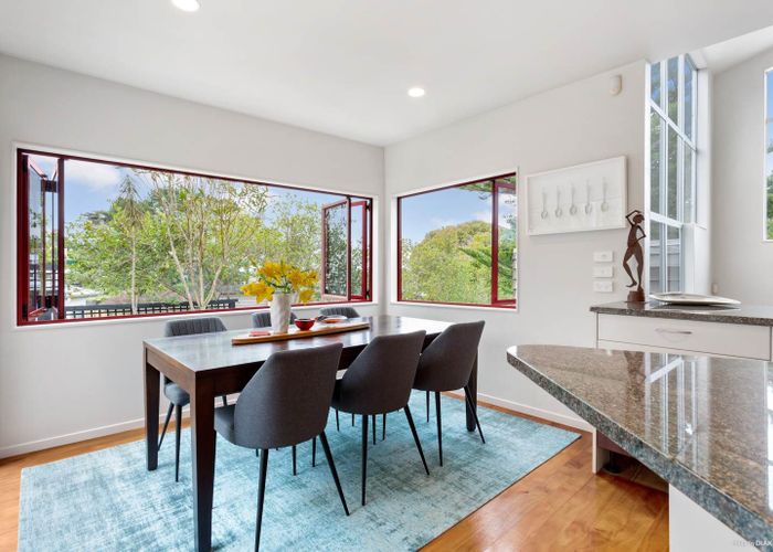  at 691B East Coast Rd, Browns Bay, North Shore City, Auckland