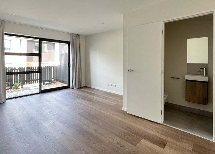  at 6/476 West Coast Road, Glen Eden, Waitakere City, Auckland