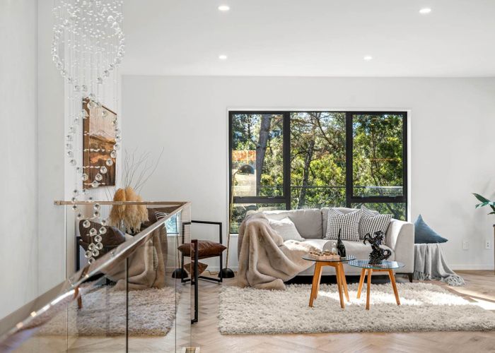  at 5A  Saddleback Rise, Murrays Bay, North Shore City, Auckland