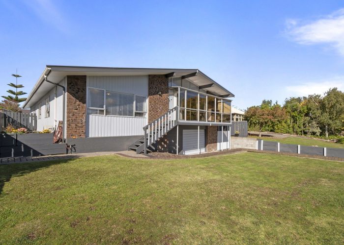  at 2 Palliser Place, Milson, Palmerston North