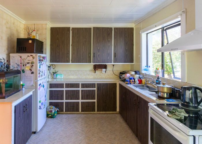  at 14 Kowhai Avenue, Hargest, Invercargill, Southland