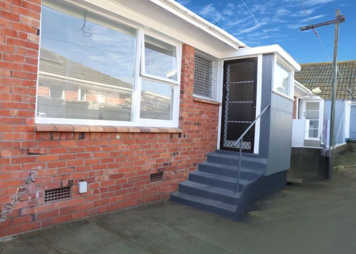  at 2/19 Motatau Road, Papatoetoe, Manukau City, Auckland