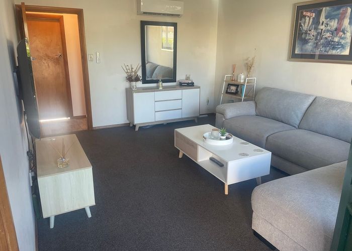  at 2/38 Forth Street, Richmond, Christchurch City, Canterbury