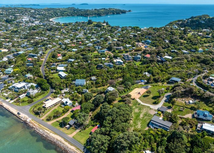  at 65C Makora Avenue, Oneroa, Waiheke Island, Auckland