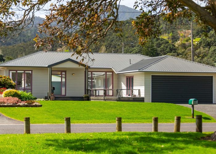  at 6 Seaview Avenue, Te Puru