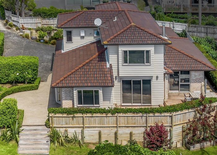  at 10 Aldon Lane, The Gardens, Auckland