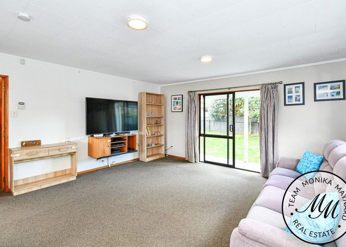  at 16B Lipscombe Avenue, Papatoetoe, Manukau City, Auckland