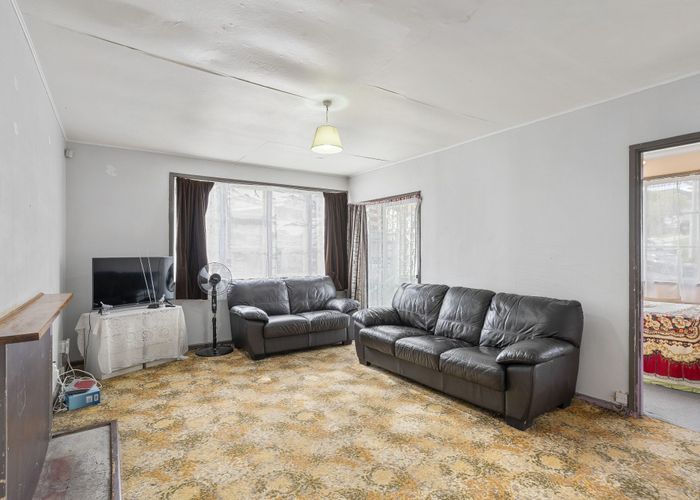  at 2 Thomson Street, Owairaka, Auckland City, Auckland
