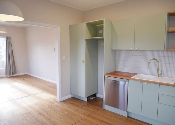  at 27 Winsor Cr, Spreydon, Christchurch City, Canterbury