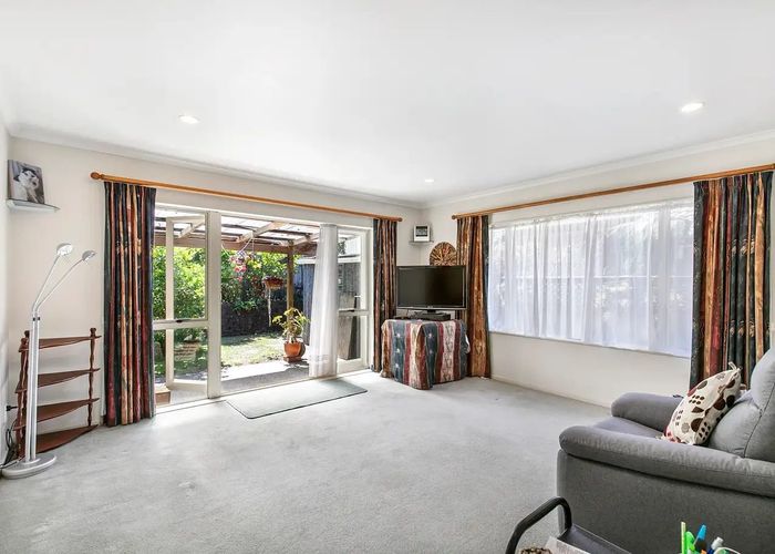  at 10B Erson Avenue, Royal Oak, Auckland City, Auckland