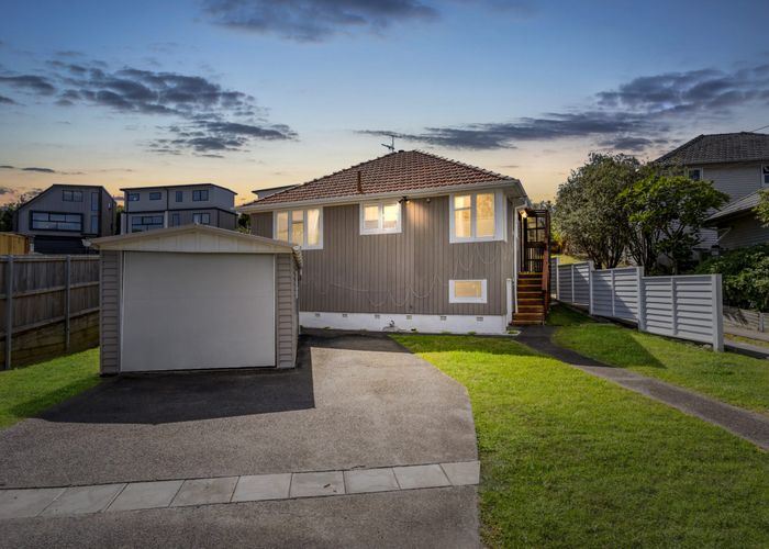  at 44 Castledine Crescent, Glen Innes, Auckland City, Auckland