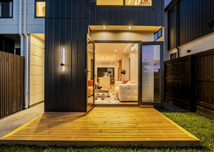  at 33 Parish Drive, Milldale, Rodney, Auckland