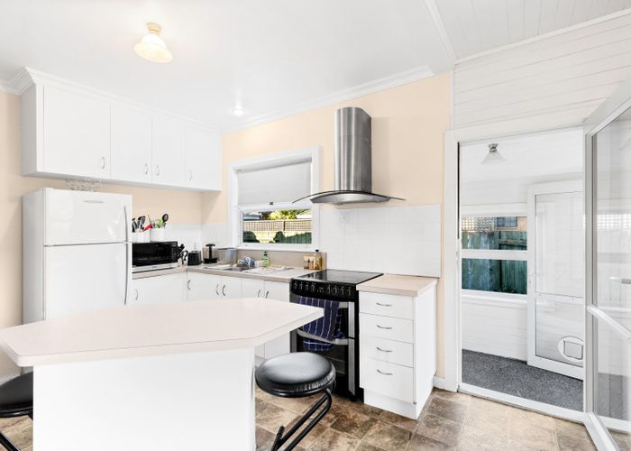  at 51 Manawatu Street, Hokowhitu, Palmerston North