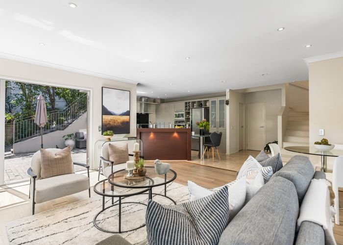  at 46A Waiohua Road, Greenlane, Auckland