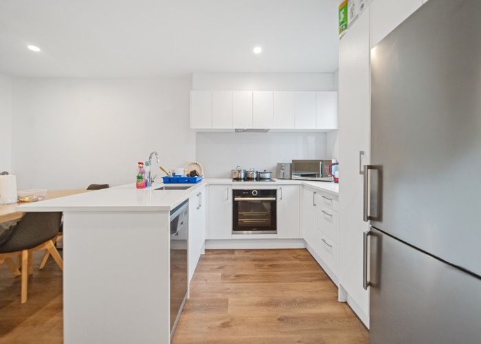  at 14 Rara Lane, Manukau, Manukau City, Auckland