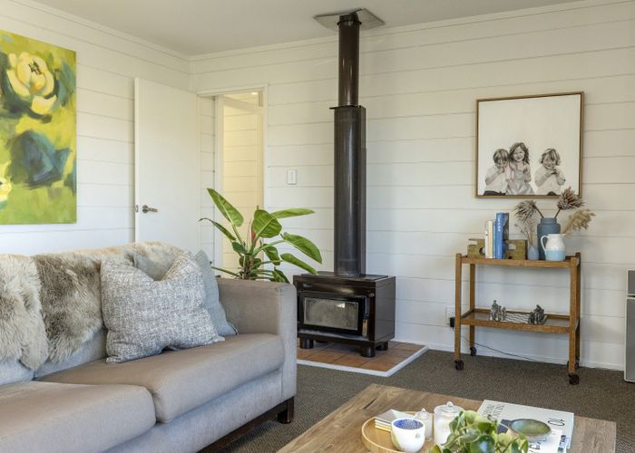  at 2/12 Golders Place, Richmond Heights, Taupō