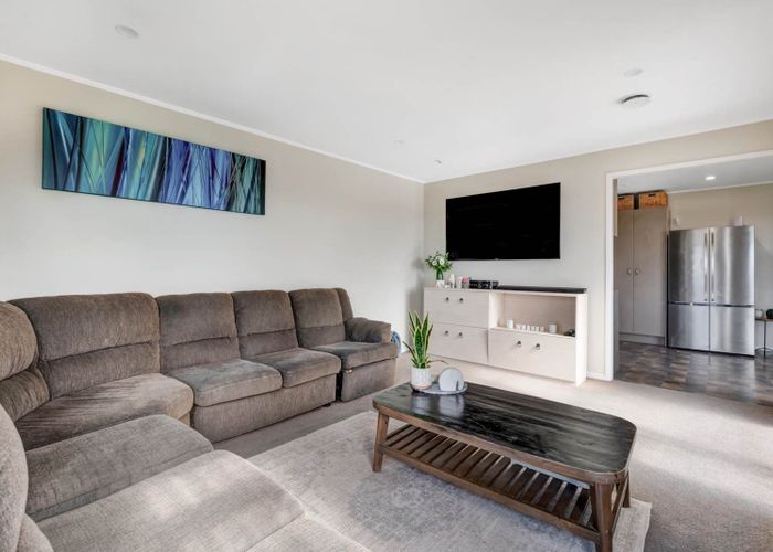  at 61 Luckens Road, West Harbour, Waitakere City, Auckland