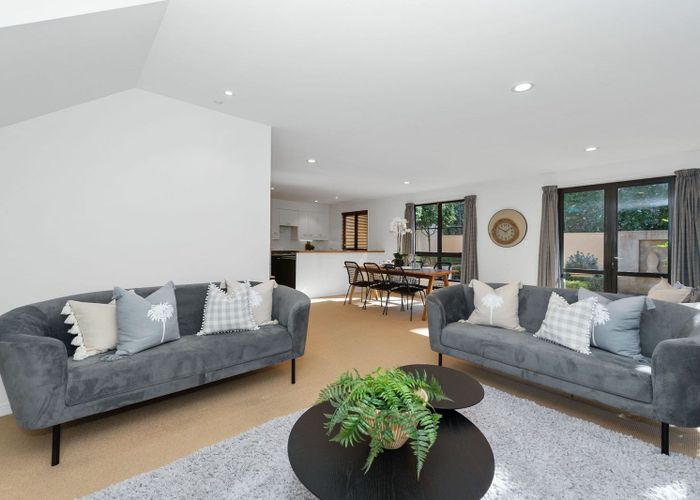 at 13/102 Grantham Street, Hamilton Central, Hamilton