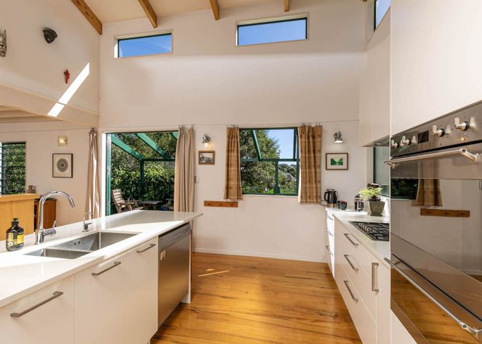  at 3 Tree Fern Trail, Campbells Bay, Auckland