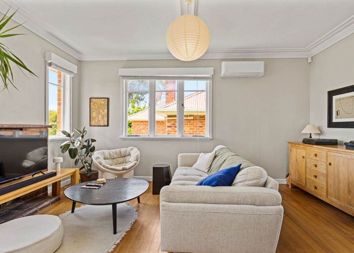  at 54 Hutchinson Avenue, New Lynn, Waitakere City, Auckland