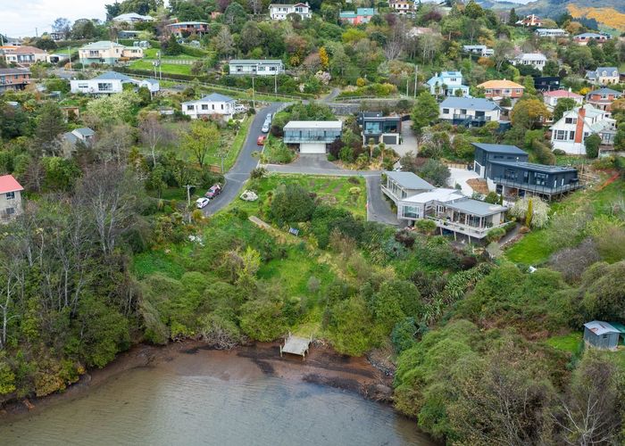  at 5 Cove Street, Roseneath, Port Chalmers