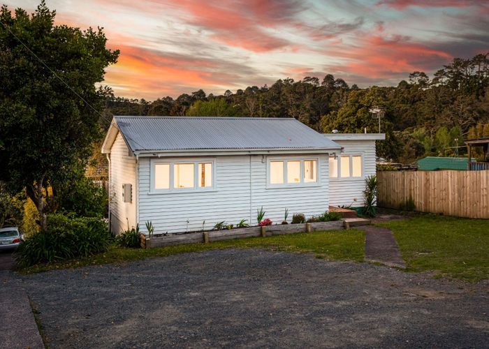  at 1/637 Swanson Rd, Swanson, Waitakere