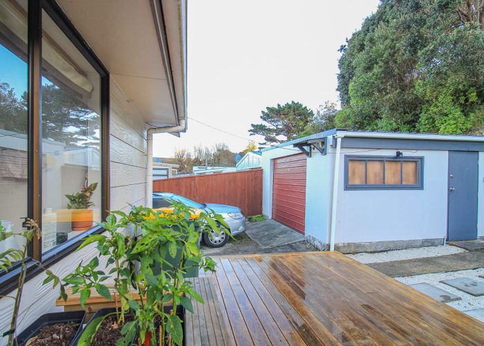  at 32 Owhiti Street, Titahi Bay, Porirua