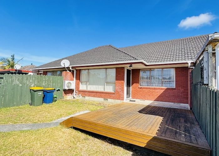  at 60 Strid Road, Te Atatu South, Waitakere City, Auckland