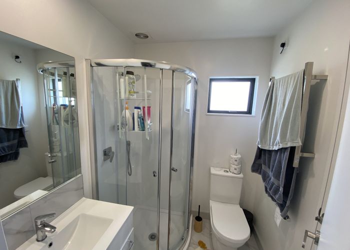  at 54 Picturesque Drive, Flat Bush, Manukau City, Auckland