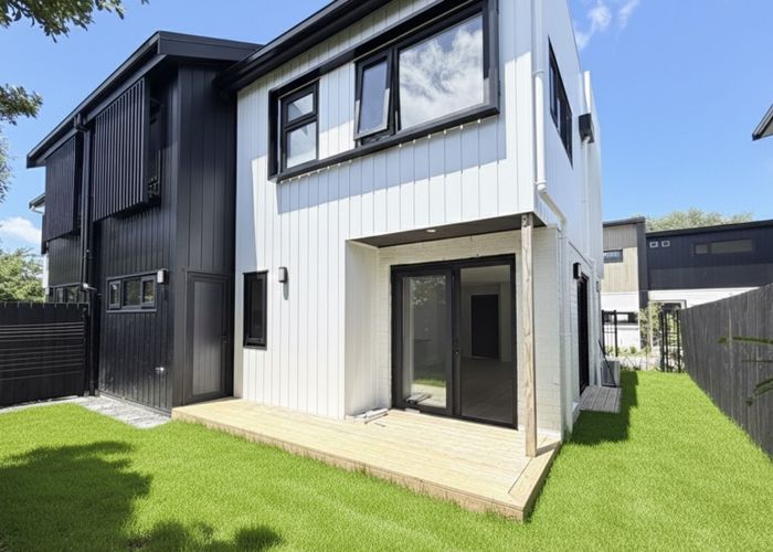  at Lot 14/23 & 25 Sullivan Avenue, Mangere Bridge, Manukau City, Auckland