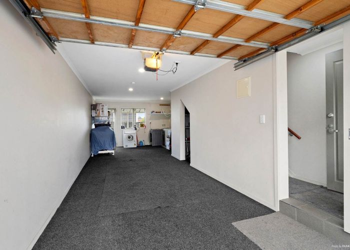  at 4/289 Shirley Road, Papatoetoe, Manukau City, Auckland
