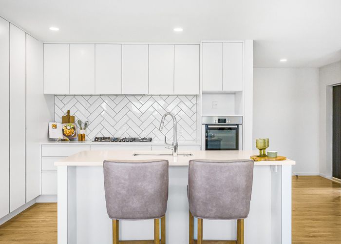  at 7 Somerset Place, Stanmore Bay, Rodney, Auckland