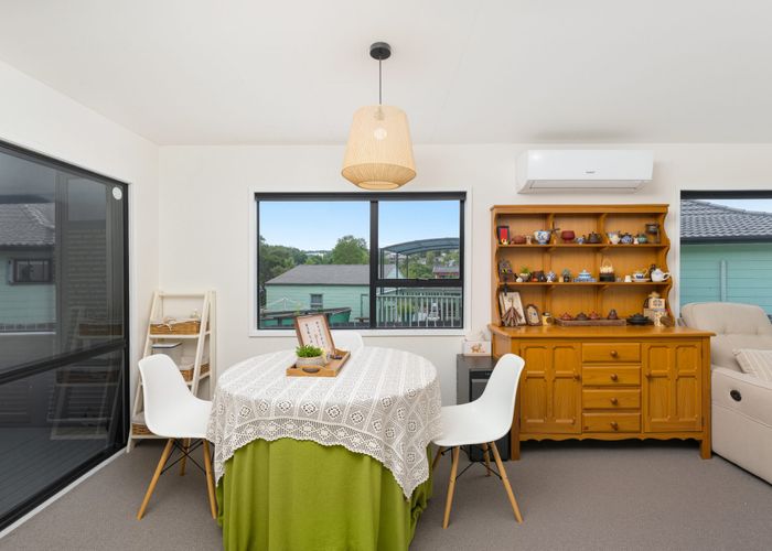  at 9 West Harbour Drive, West Harbour, Waitakere City, Auckland